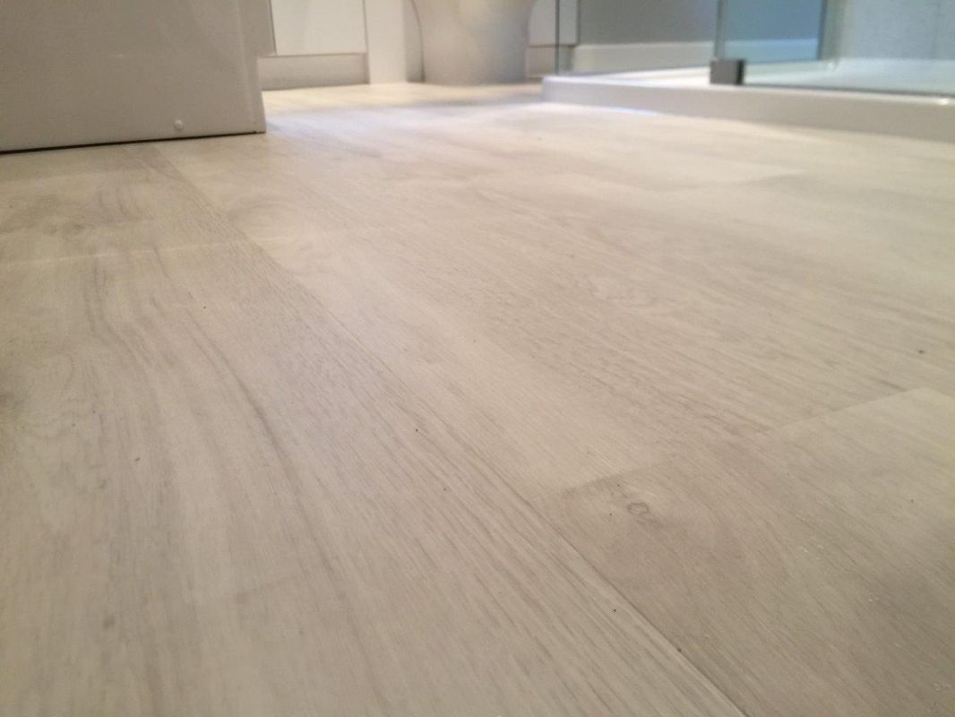 Karndean wood-plank luxury vinyl Shaun fitted in a bright Cheltenham room